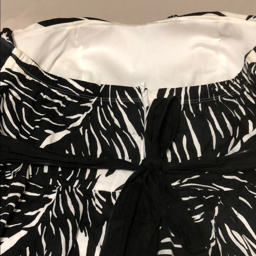 Dress - Picture 6 of 8